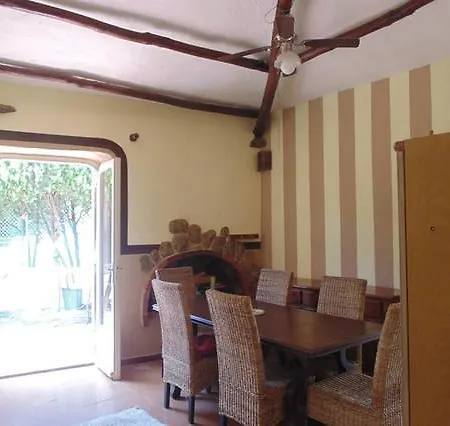 Villa Francesca By Ddv Tourist Apartments Ольбія