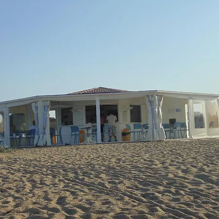 Villa Francesca By Ddv Tourist Apartments Будинок відпочинку